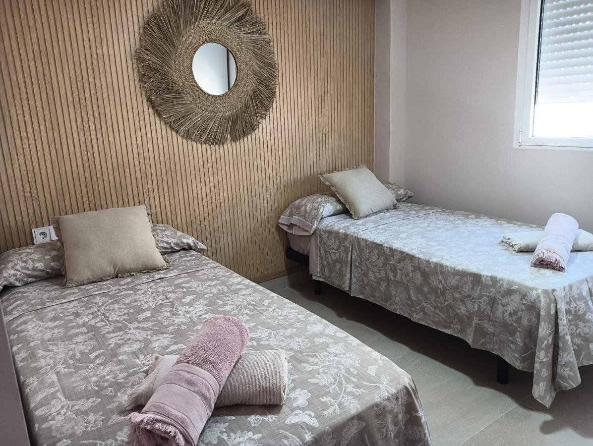 Apartamento Alejandro Gandia Playa Con Vistas Al Mar, Parking! Playa de Gandia Екстериор снимка