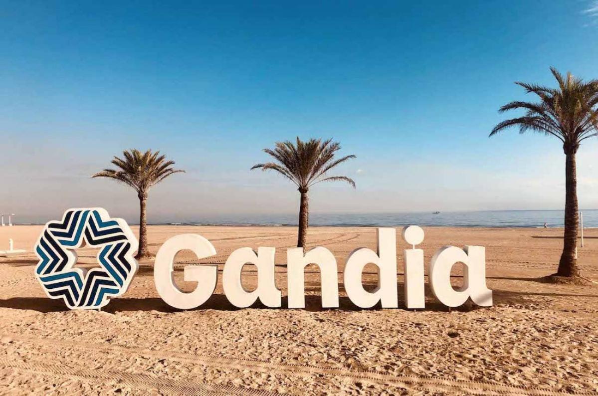 Apartamento Alejandro Gandia Playa Con Vistas Al Mar, Parking! Playa de Gandia Екстериор снимка